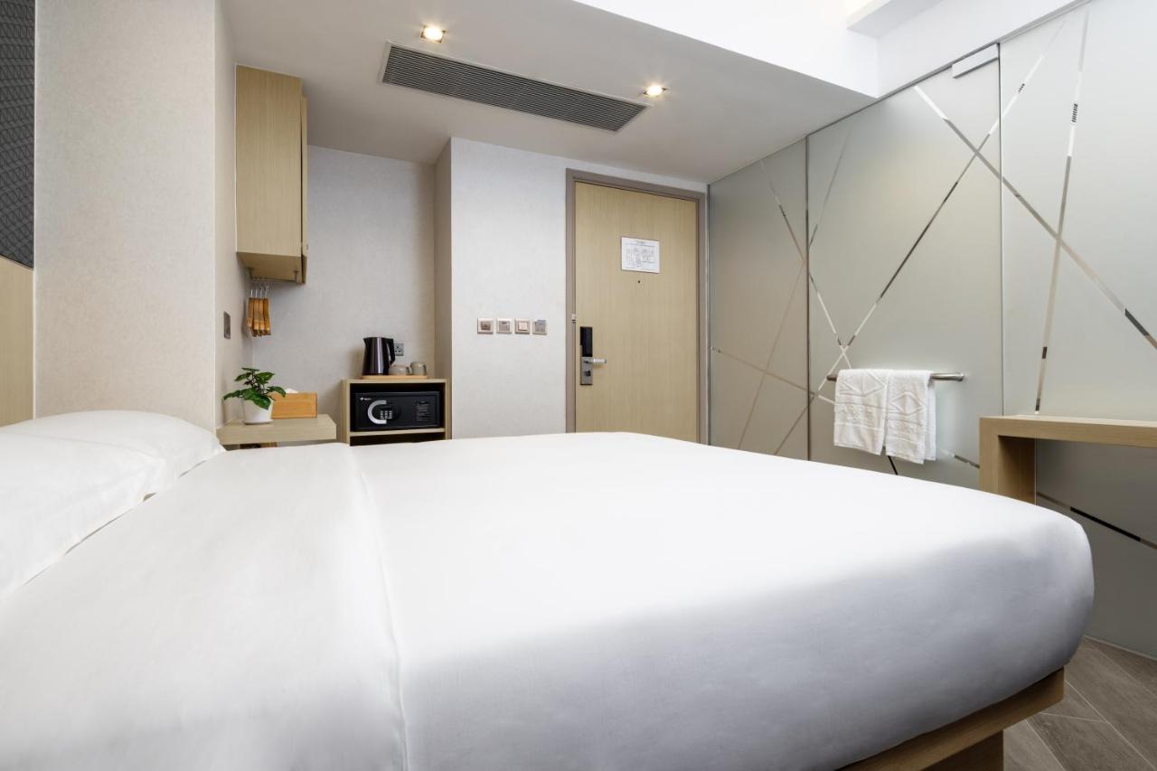 Starphire Hotel Гонконг Экстерьер фото